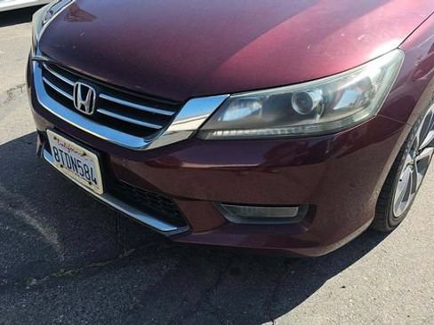 Used 2015 Honda Accord Sport image 4