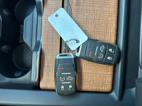 Used 2019 RAM 2500 Limited image 28