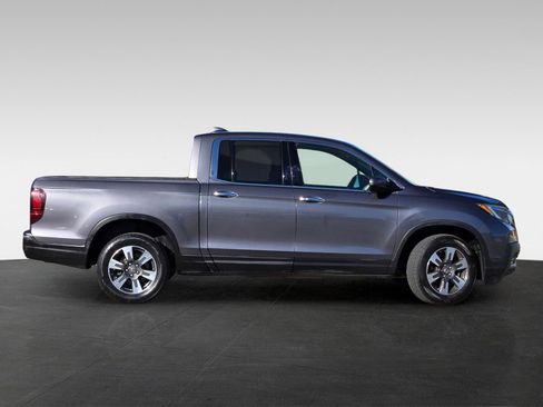 Used 2018 Honda Ridgeline RTL-E image 3