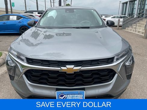 Used 2024 Chevrolet Trax LS FWD image 2