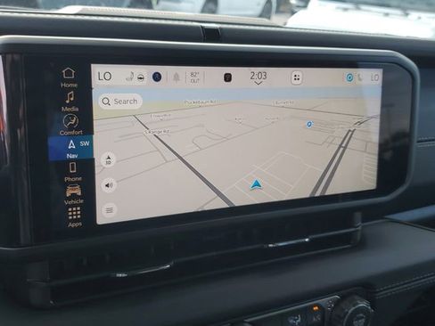 New 2025 Jeep Wrangler Sahara AWD/4WD image 17