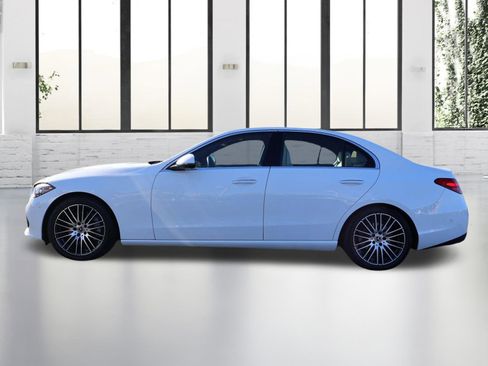 Certified 2022 Mercedes-Benz C 300 4MATIC Sedan w/ Pinnacle Trim Package image 3