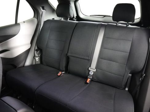 Used 2024 Chevrolet Equinox LS w/ LS Convenience Package AWD/4WD image 32