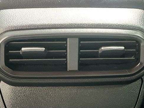 Used 2025 Honda Passport EX-L image 25