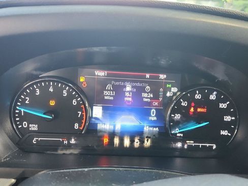 Used 2020 Ford Explorer XLT w/ Equipment Group 202A AWD/4WD image 5