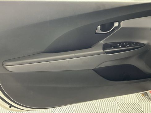 Used 2022 Hyundai Veloster N FWD image 27