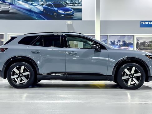 Used 2025 Honda Prologue Touring image 8