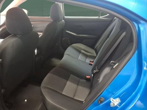 Used 2025 Nissan Sentra SV FWD image 25