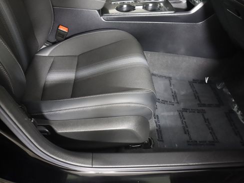 Used 2024 Honda Civic Sport image 28