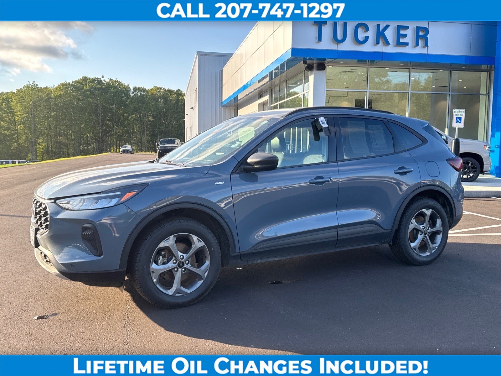 Used 2025 Ford Escape ST-Line AWD/4WD image 8