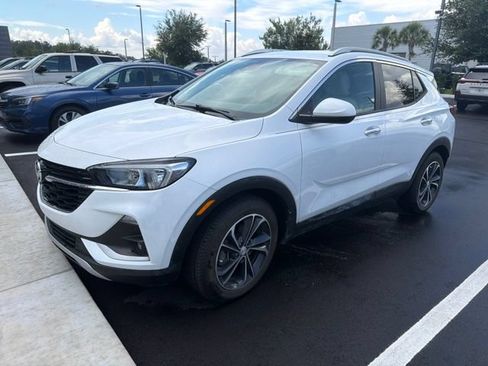 Used 2021 Buick Encore GX Select FWD image 3
