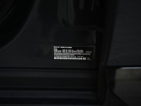 Used 2023 BMW XM image 43