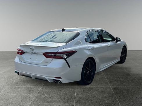 Used 2024 Toyota Camry XSE w/ Navigation Package FWD image 9