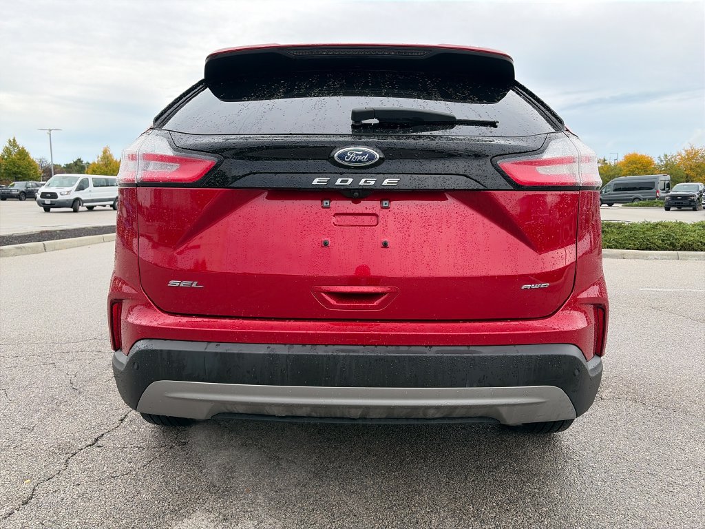 Used 2024 Ford Edge SEL w/ Convenience Package AWD/4WD image 6