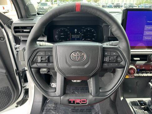 Used 2025 Toyota Tacoma TRD Pro image 18