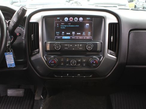 Used 2017 Chevrolet Silverado 1500 LT w/ All Star Edition AWD/4WD image 12