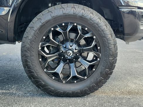 Used 2020 Ford F150 XLT w/ Equipment Group 302A Luxury AWD/4WD image 9