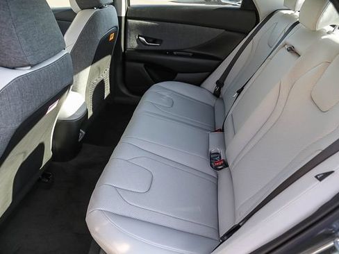 New 2026 Hyundai Elantra Limited FWD image 22