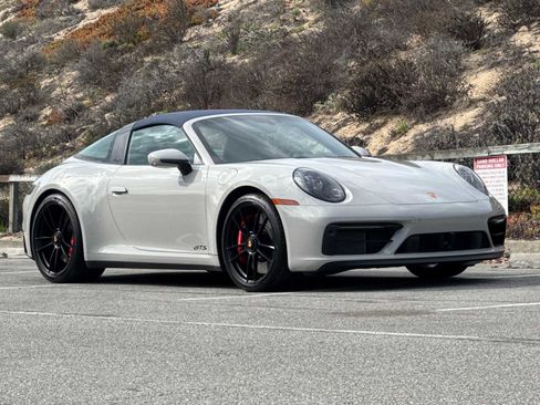 Certified 2023 Porsche 911 Targa 4 GTS image 10