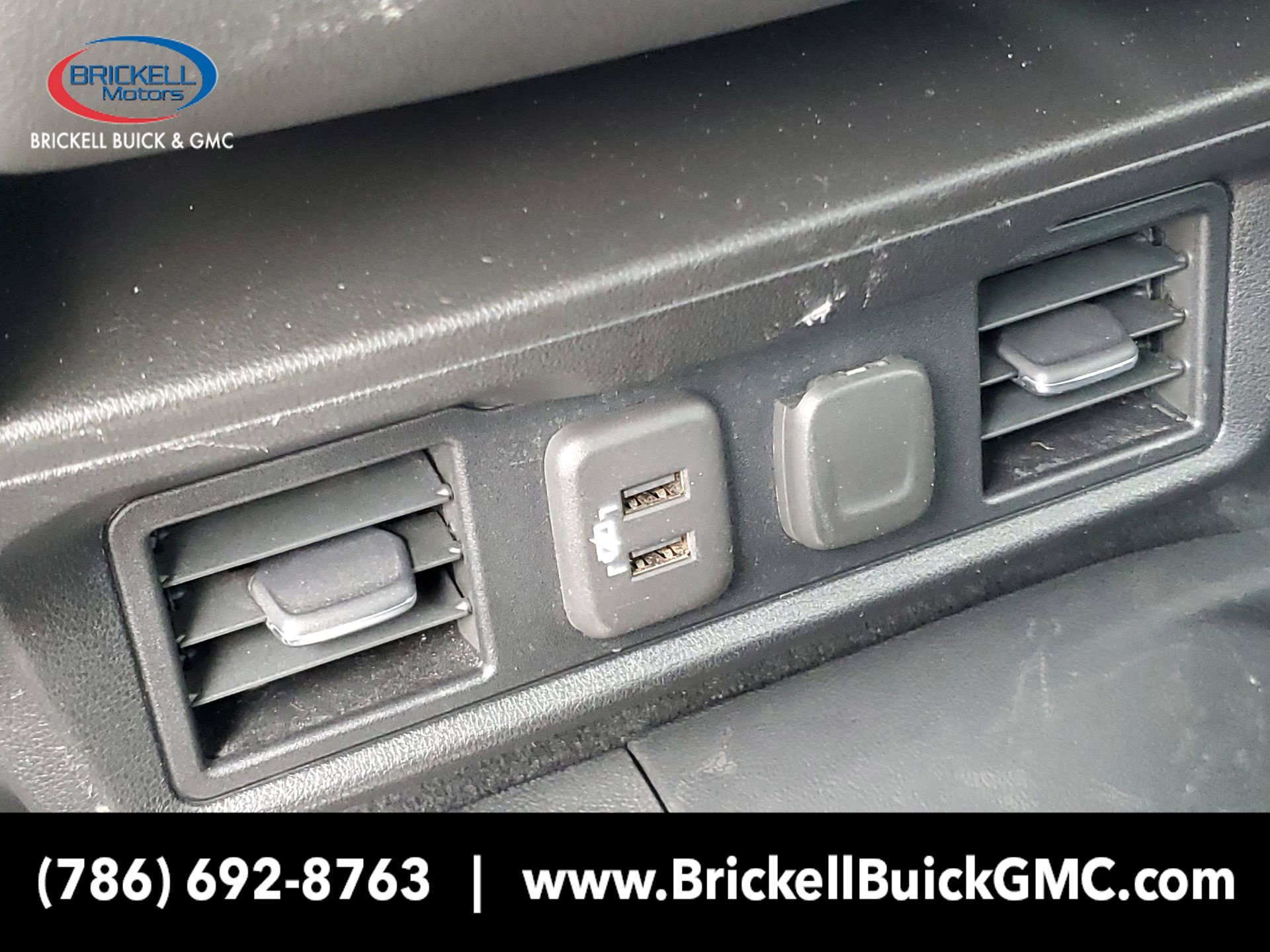 Used 2022 Chevrolet Silverado 3500 LTZ AWD/4WD image 10