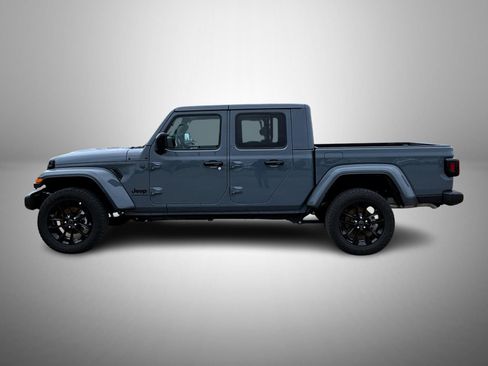 Used 2025 Jeep Gladiator Mojave AWD/4WD image 8