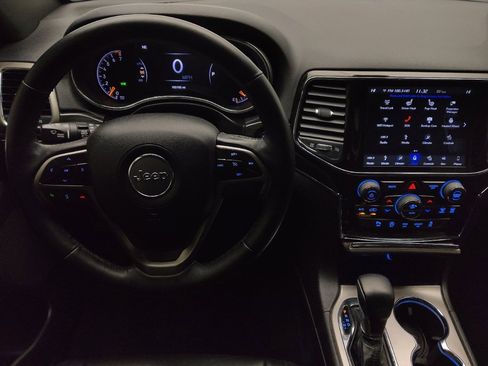 Used 2019 Jeep Grand Cherokee Limited w/ Trailer Tow Group IV image 22