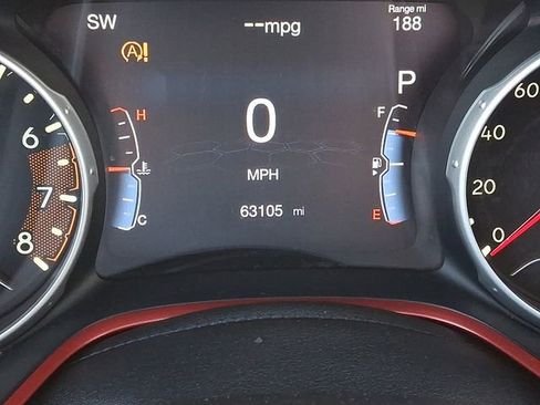 Used 2018 Jeep Compass Trailhawk w/ Navigation Group image 24