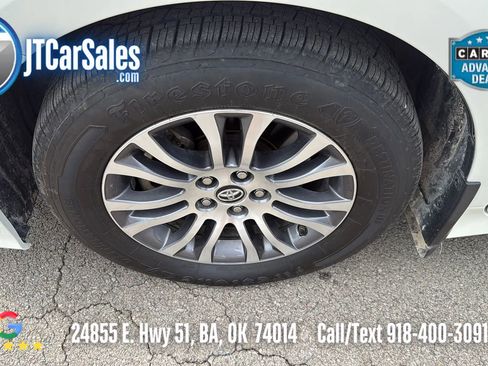 Used 2019 Toyota Sienna XLE image 46