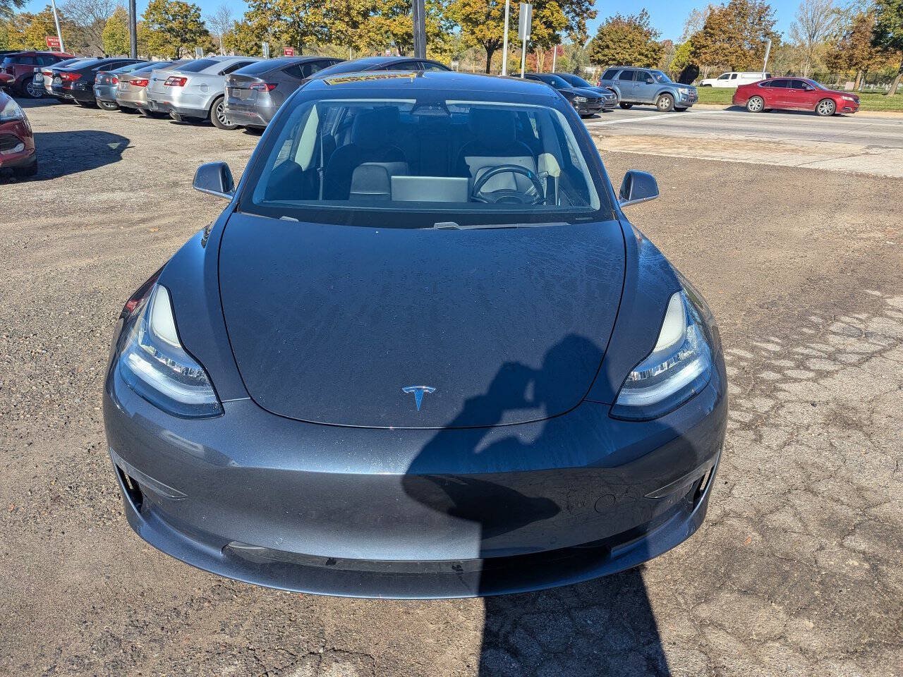 Used 2017 Tesla Model 3 Long Range RWD image 2
