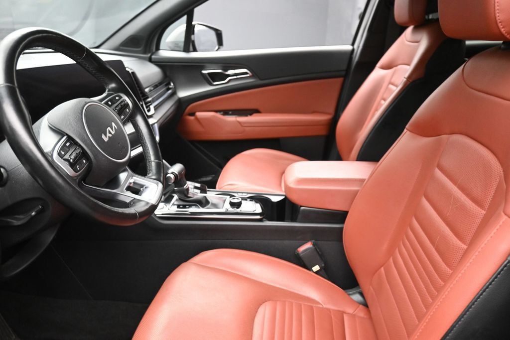 Used 2023 Kia Sportage SX FWD image 16