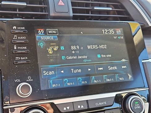 Certified 2020 Honda Civic EX image 27