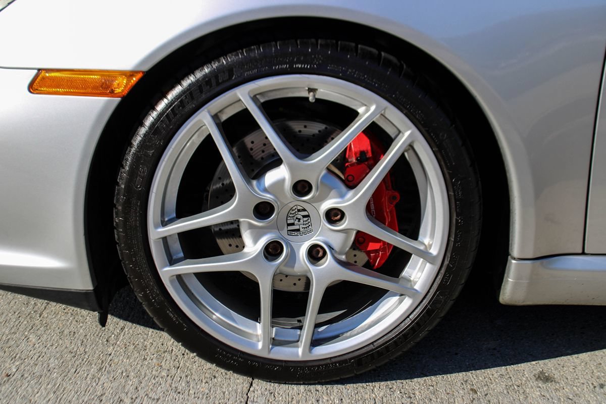 Used 2010 Porsche 911 Carrera S RWD image 32