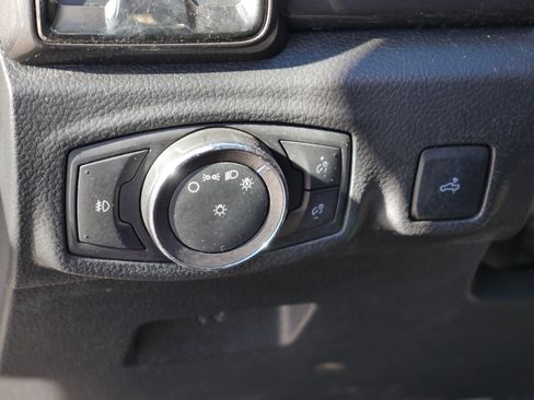 Used 2019 Ford Ranger Lariat w/ Equipment Group 501A Mid image 5