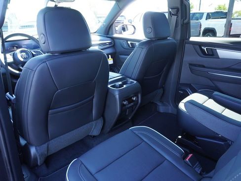 New 2026 Buick Enclave Preferred w/ Power Package image 11