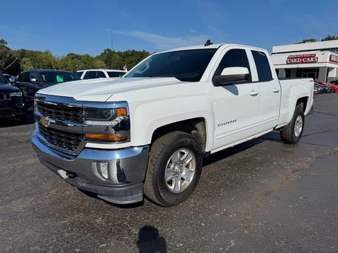 Used 2017 Chevrolet Silverado 1500 LT w/ All Star Edition AWD/4WD image 1