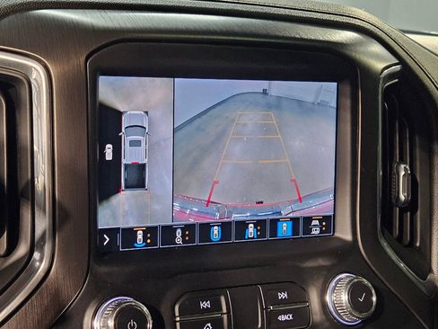 Used 2021 GMC Sierra 1500 AT4 w/ AT4 Premium Package image 32