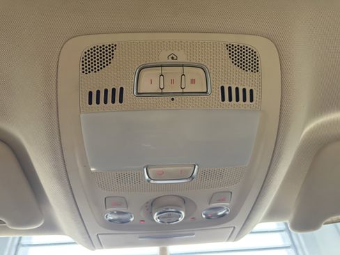 Used 2013 Audi Q5 2.0T Premium Plus w/ Premium Plus Pkg image 18