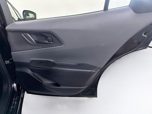 Used 2025 Toyota Prius LE FWD image 29