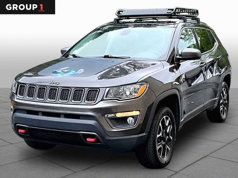 Used 2020 Jeep Compass Trailhawk AWD/4WD image 1