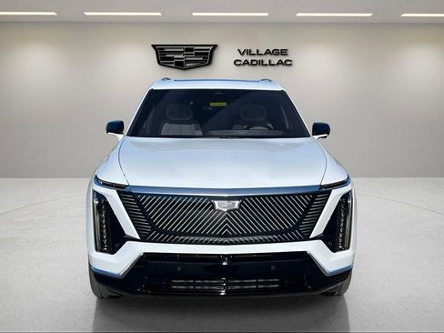 New 2026 Cadillac Vistiq Luxury image 8