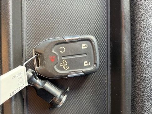 Used 2022 GMC Sierra 2500 SLE w/ SLE Value Package; image 52