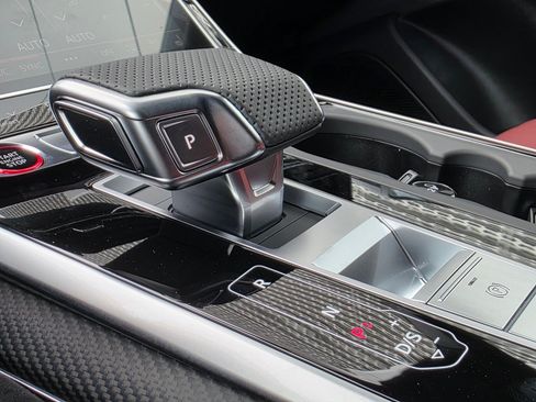 New 2026 Audi SQ8 Premium Plus AWD/4WD image 30
