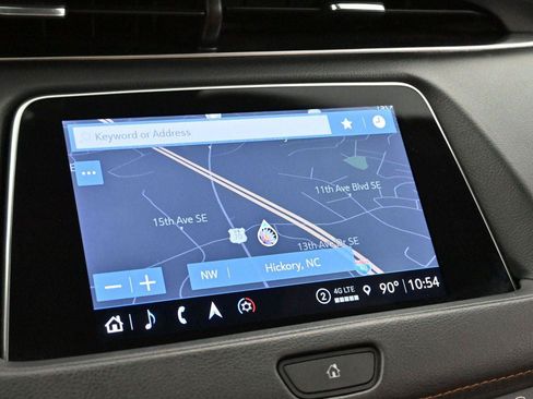 Certified 2022 Cadillac XT4 Premium Luxury w/ Enhanced Visibility Package AWD/4WD image 24