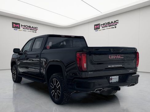 Used 2025 GMC Sierra 1500 AT4 w/ AT4 Premium Package image 5