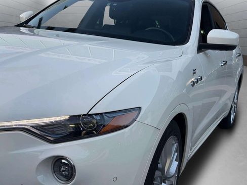 Certified 2022 Maserati Levante GT image 51