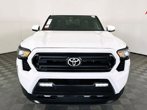 Certified 2024 Toyota Tacoma SR5 w/ SR5 Upgrade Package image 8