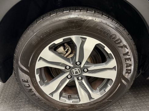 Used 2020 Honda CR-V LX image 12