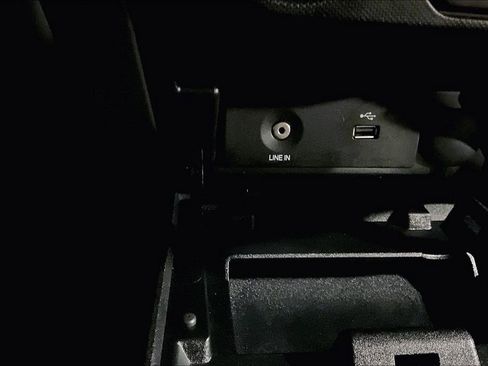 Used 2014 Ford F150 XLT w/ Equipment Group 302A Luxury image 24