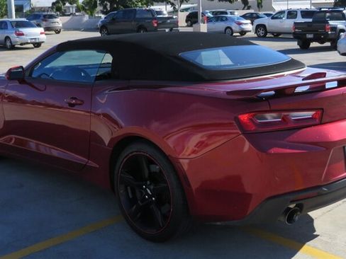 Used 2017 Chevrolet Camaro SS RWD image 15