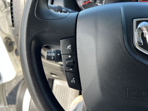 Used 2021 RAM ProMaster 2500 w/ Convenience Group FWD image 34